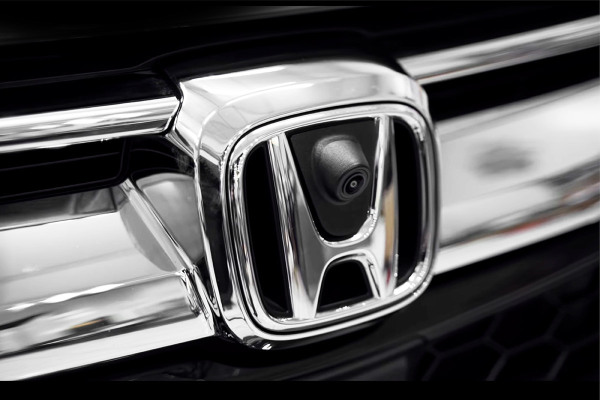 安裝 360 環景系統不破線、不破壞車體